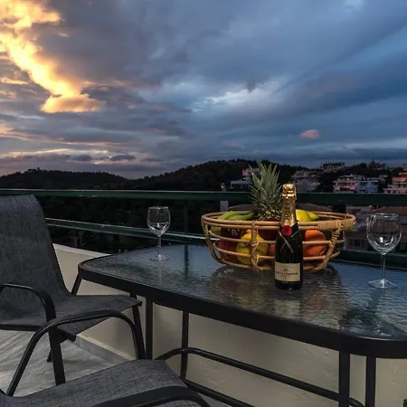 Apartment For 4 Ppl With Great View In *